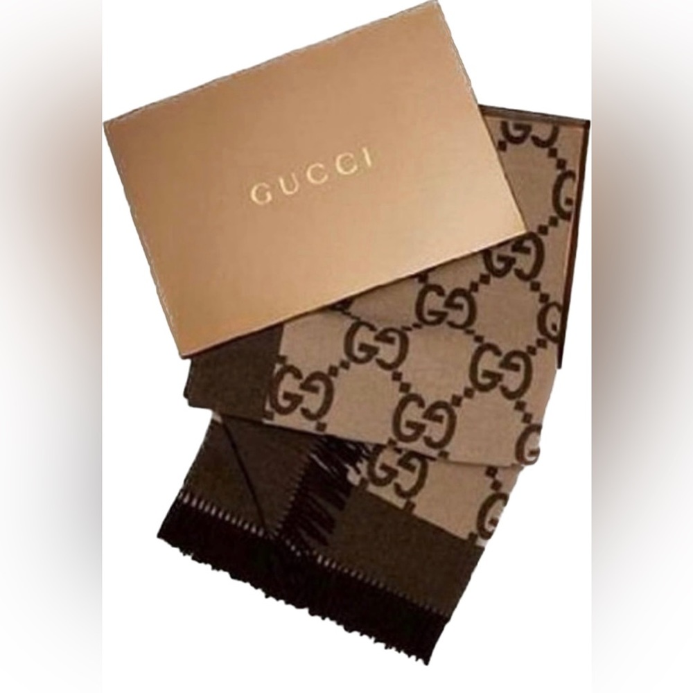 Gucci wool throw blanket